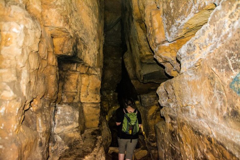 Höhle im Mullerthal