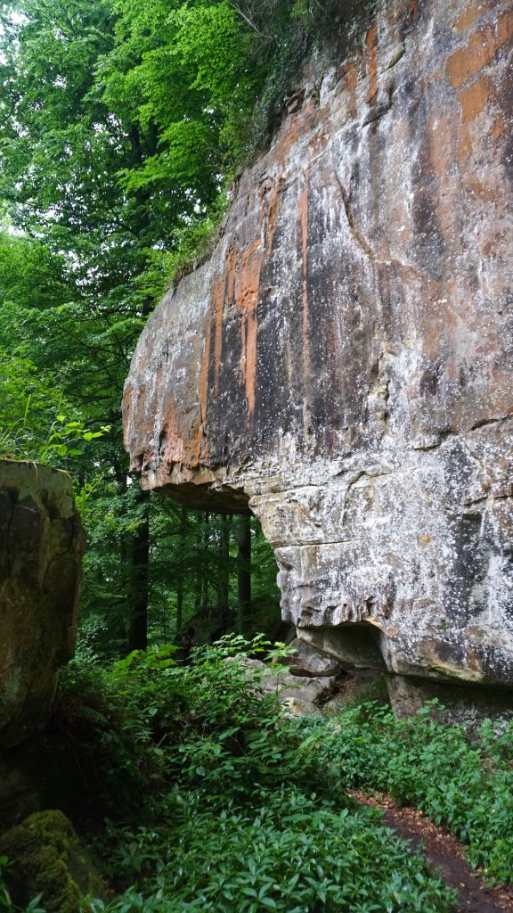 Faszinierende Felsformationen auf dem Mullerthal Trail 2