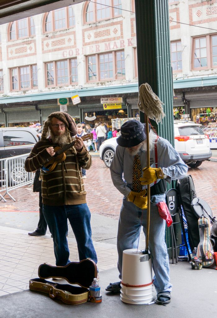 Zwei Straßenmusiker in Seattle